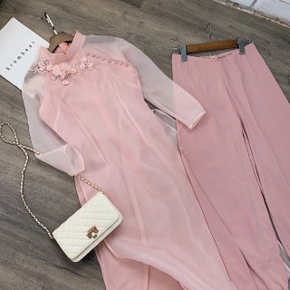 ÁO DÀI HỒNG ĐÍNH NGỌC