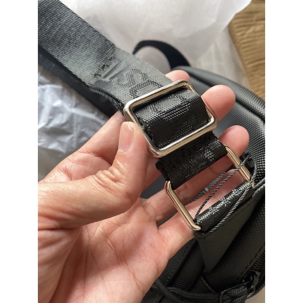 Túi đeo chéo lacoste vải canvas cao cấp