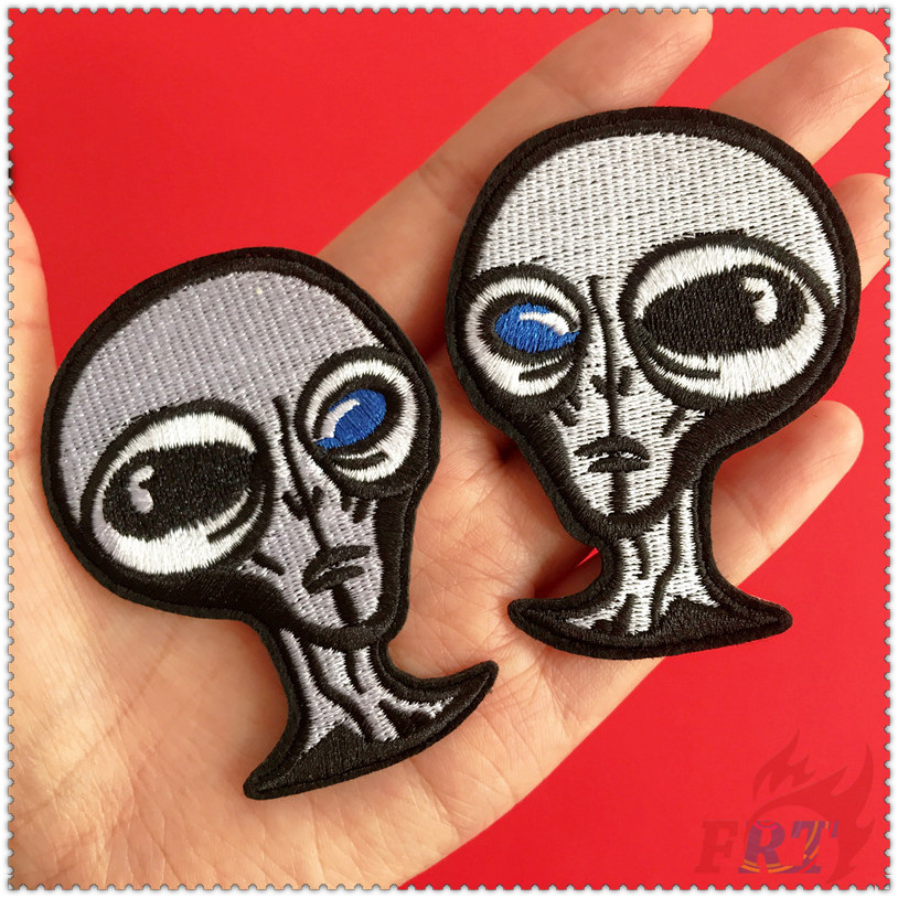 Miếng dán ủi thêu quần áo hình người ngoài hành tinh 01