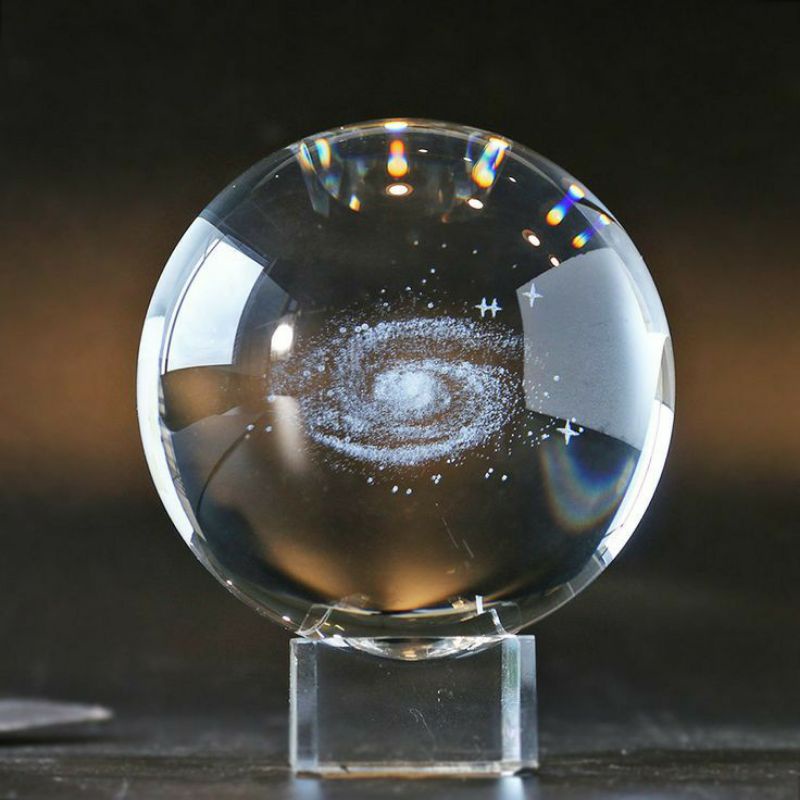 Quà tặng sinh nhật quả cầu pha lê 3D galaxy đèn led tặng sẵn hộp quà