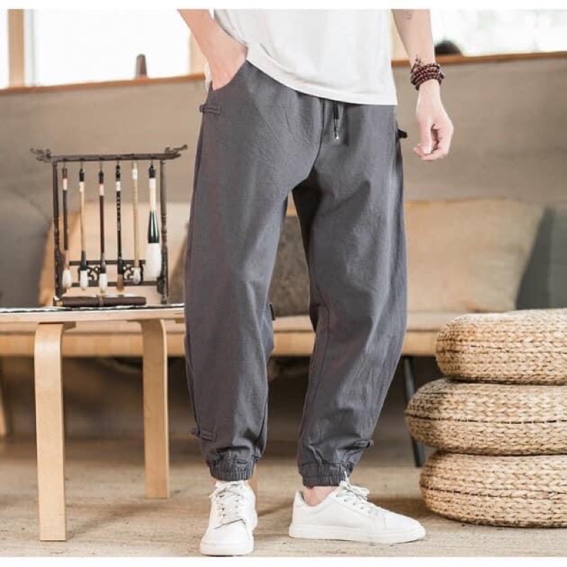 Quần Jogger nam Thiết kế chuẩn phom bo gấu.