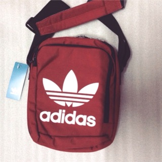 Túi chéo Adidas xuất xịn size 25x30cm