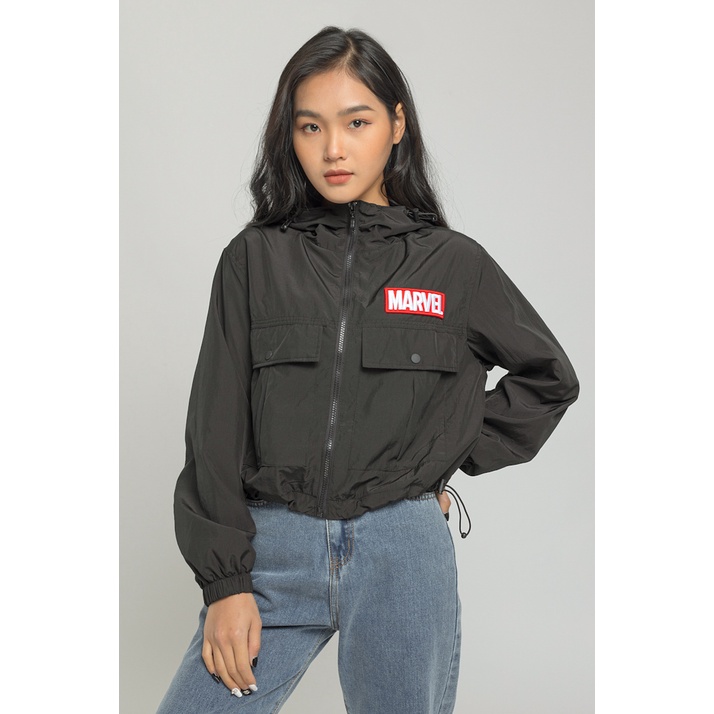 Áo Khoác Gió Nữ BOO Dáng Ngắn Đính Patch Logo Marvel Phong Cách Cá Tính