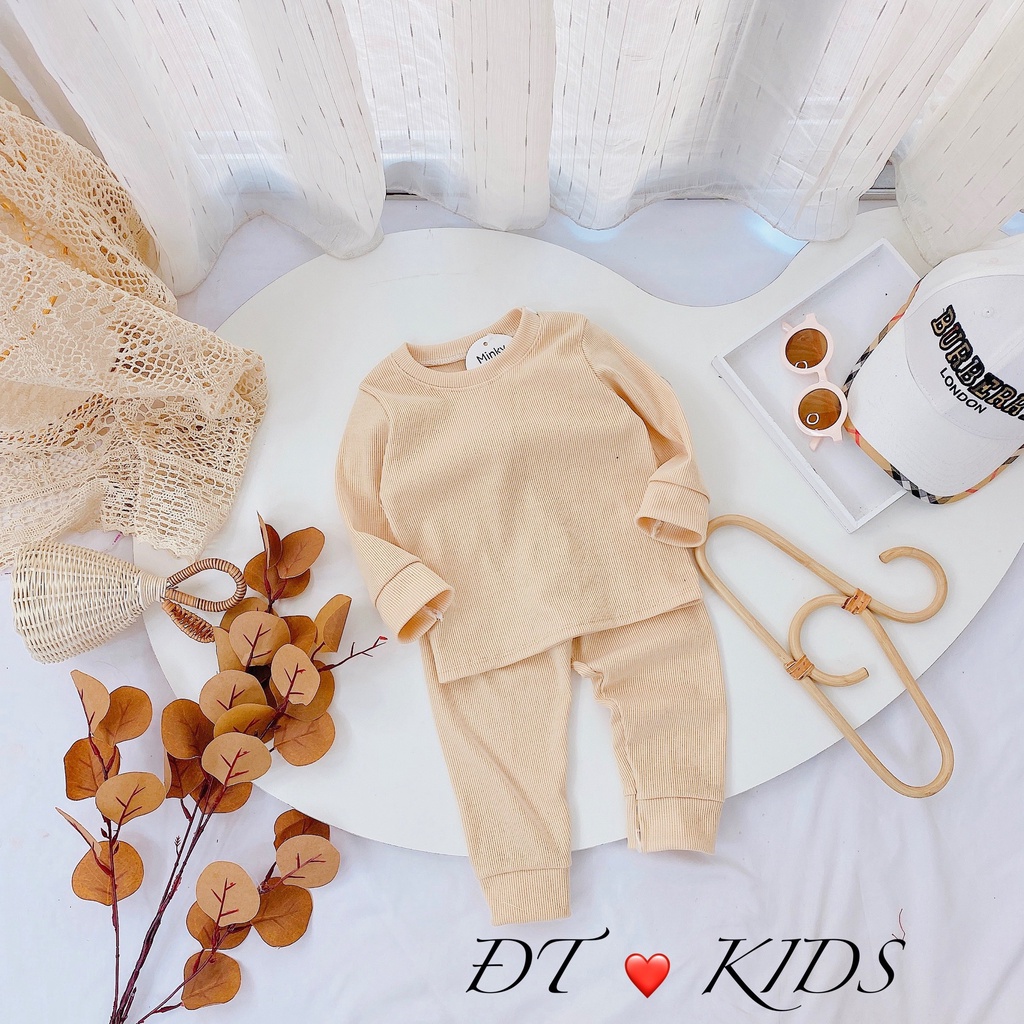 Bộ Dài Tay Bé Trai, Bé Gái Minky Mom Vải Thun Lạnh Mềm Trơn, Bộ Dài Tay Mặc Thu Đông Cho Bé AN.KID