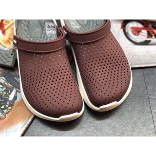 CrocsFanClub – PB29 - Dép sục Cross Literide màu mận, siêu nhẹ, sục kinh điển của Cross