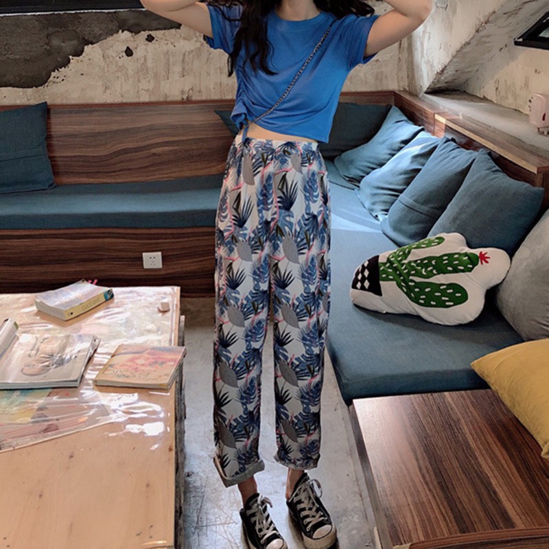 Quần ống rộng lưng cao in hình lá phong cách Hàn Quốc | BigBuy360 - bigbuy360.vn