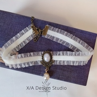 Vòng đeo cổ choker