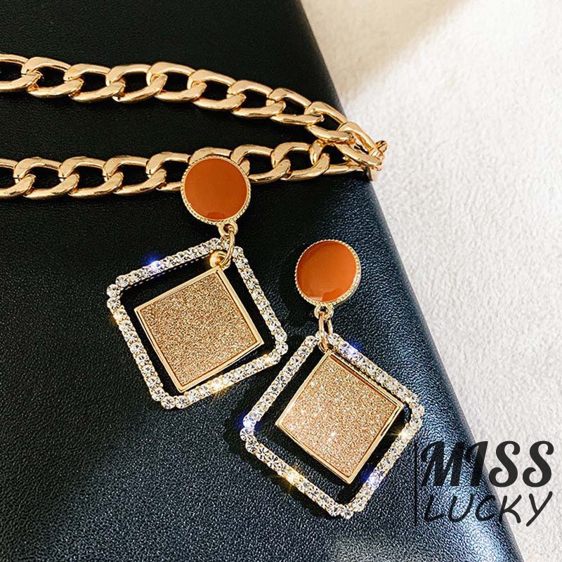 Khuyên tai nữ kiểu dáng hình học thời trang cá tính