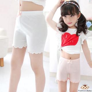 Quần mặc đầm váy đáng yêu cho bé gái