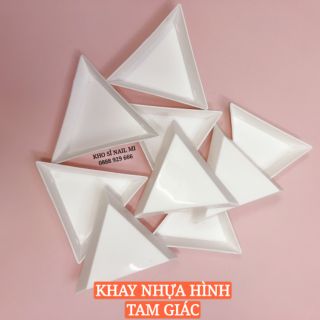 Khay nhựa hình tam giác đựng đá/charm/hoa bột/phụ kiện nail chuyên dụng
