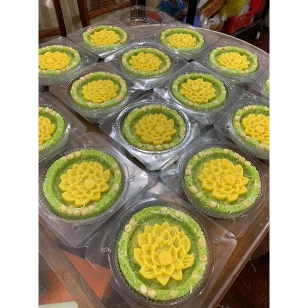 Khuôn xôi tròn hoa sen nổi size 14cm nhựa cứng bền