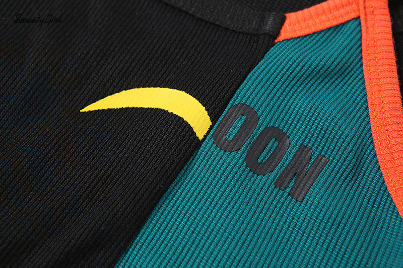 Áo Thun Nữ Ngắn Tay Cổ Chữ U Thời Trang