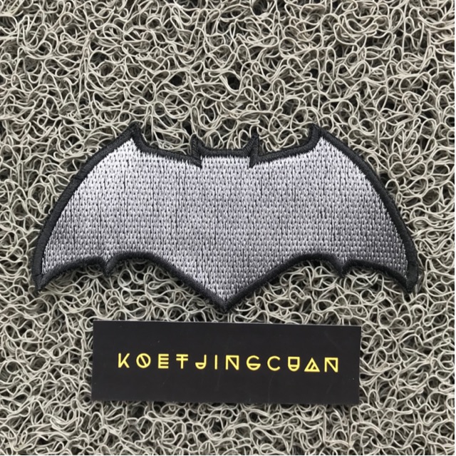 Sticker Ủi Thêu Hình Biểu Tượng Batman