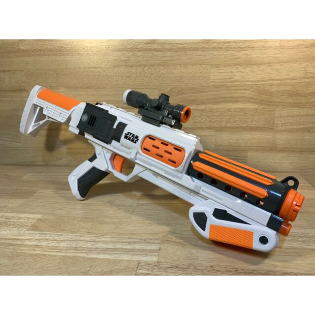 Đồ chơi Star Wars Đồ chơi Episode VII First Order Stormtrooper Deluxe Blaster