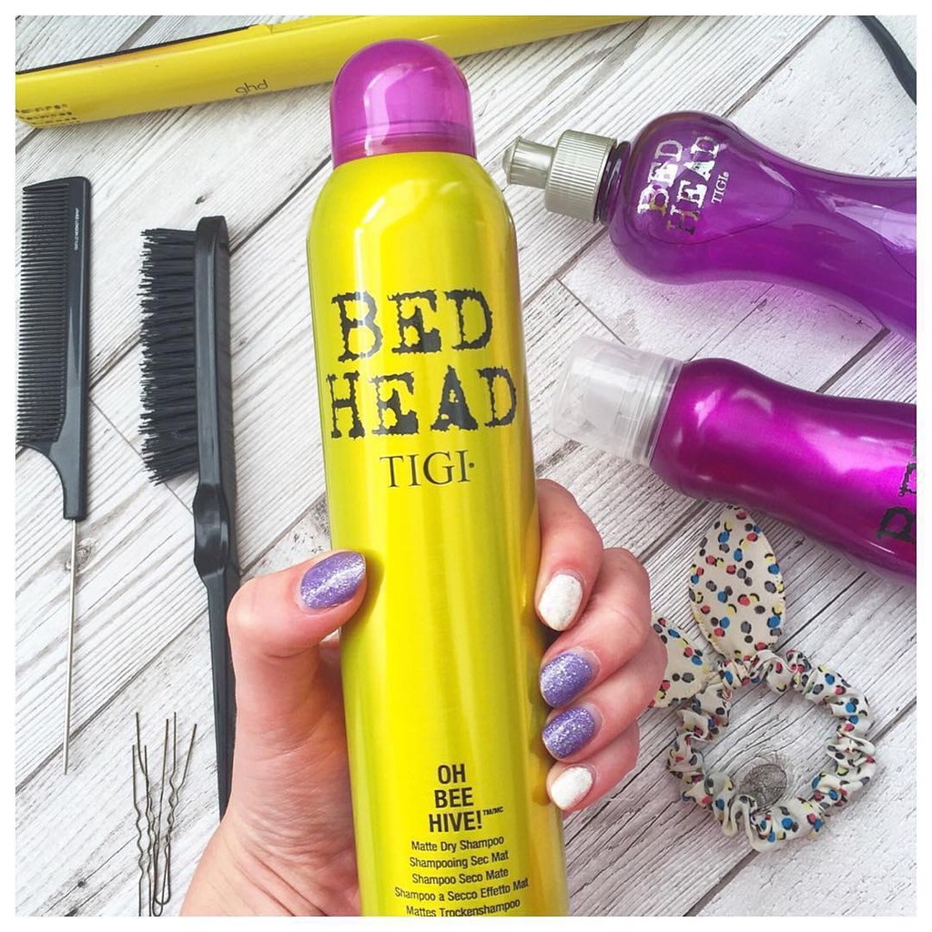 Dầu gội khô tạo độ phồng Tigi Bed Head OH Bee Hive 142gr