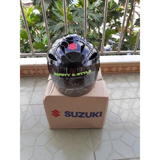 Nón bào hiểm 3/4 Suzuki 2022 nhập khẩu Indonesia