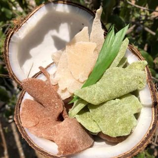 Mứt dừa non miếng lớn 500gr