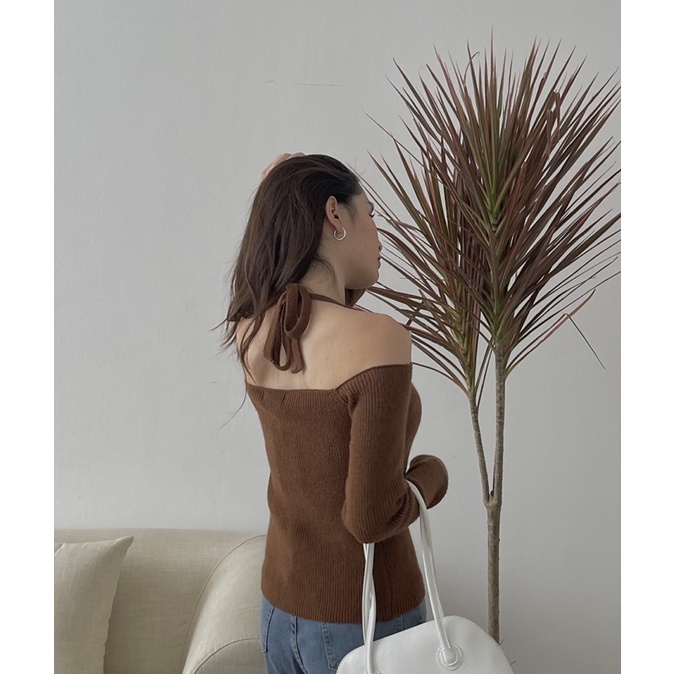 Áo len buộc cổ vancat