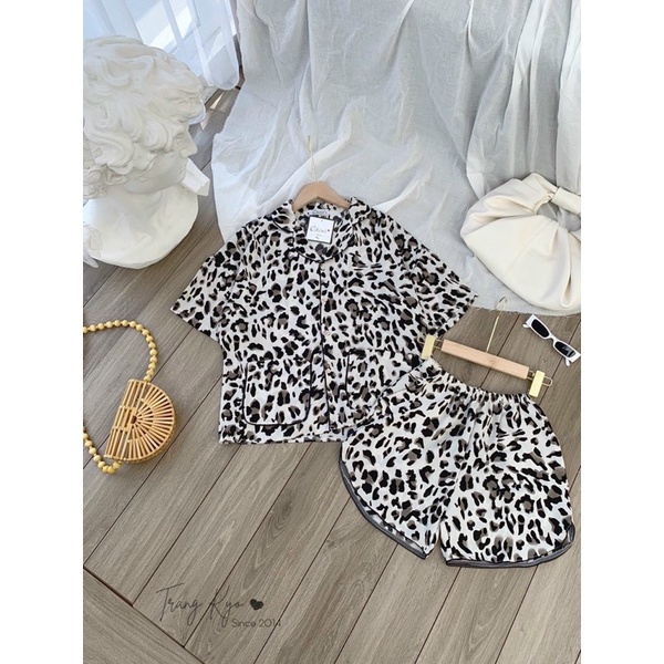 bộ pijama cánh dơi chất lụa mango
