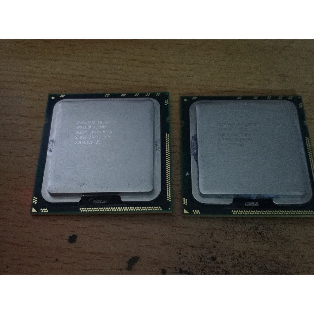 CPU socket 1366 Intel Xeon W3530