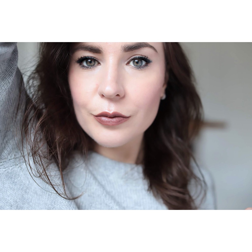 Son Kem Lì L'oreal Rouge Signature màu #117 I Stand