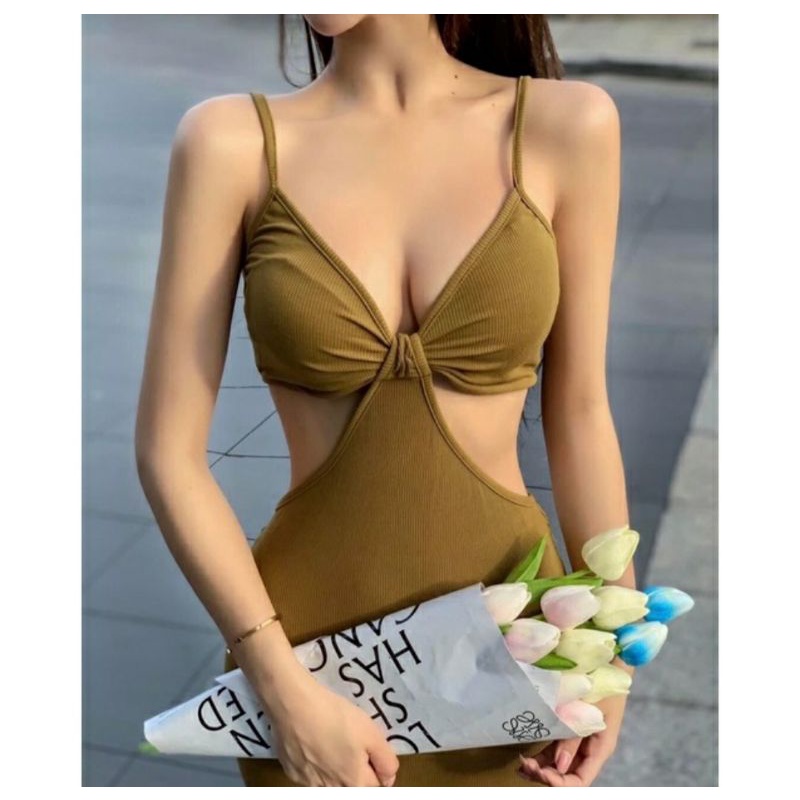 Đầm Body 2 dây dáng dài khoét eo sexy tôn dáng (Có mút ngực) | BigBuy360 - bigbuy360.vn