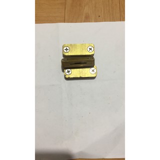 kẹp cố định băng đồng