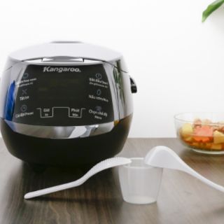 Nồi cơm điện tử 1.8 lít Kangaroo KG595