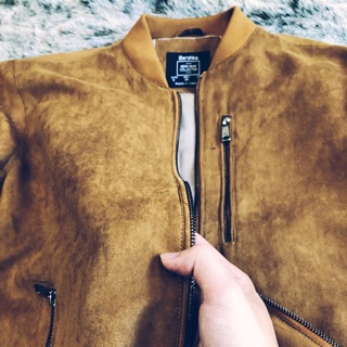 Áo khoác da lộn Bershka