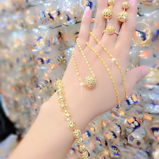 Bộ trang sức trái châu 4 món mạ vàng 18k