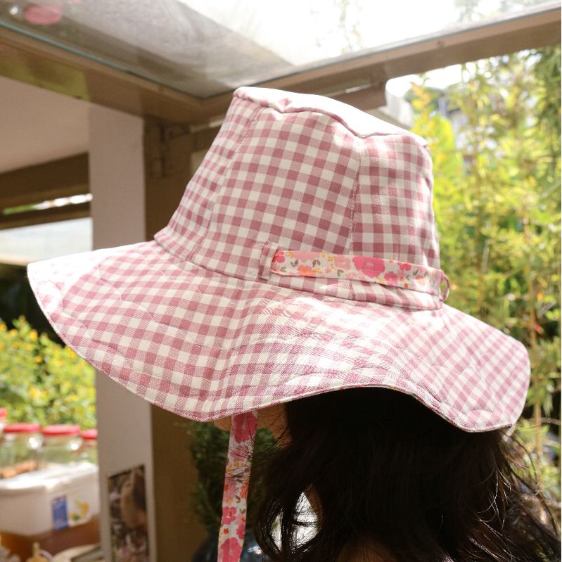 Nón hè 2 mặt màu đỏ nâu hoa nhí hồng