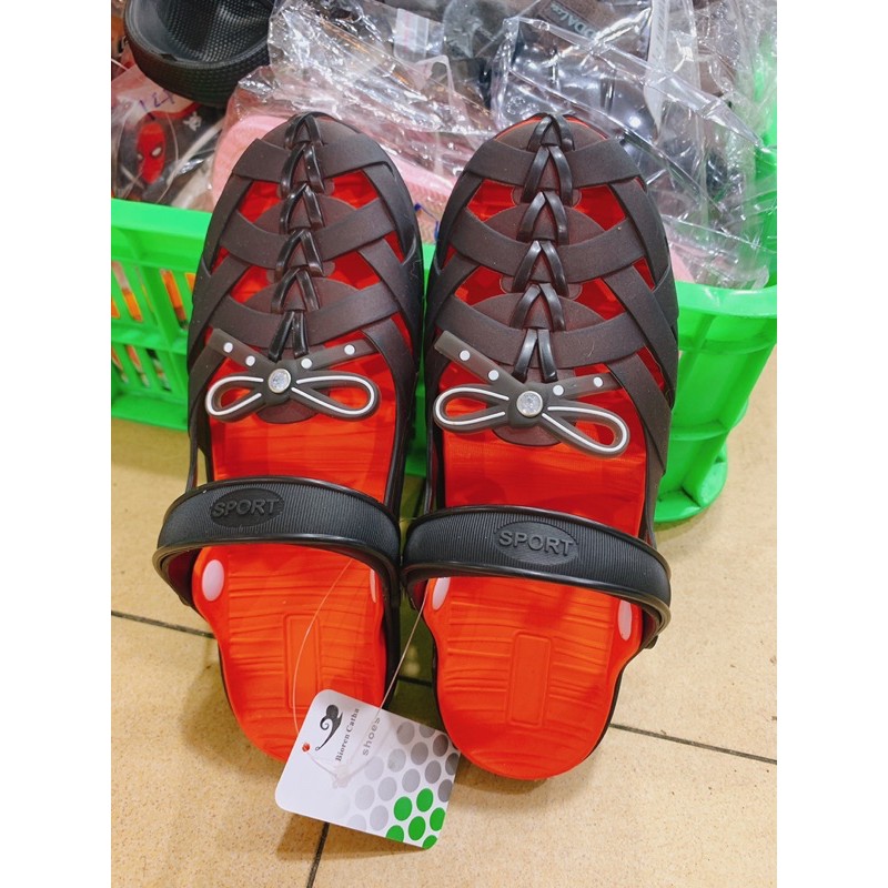 Dép nơ nhựa bít mũi có quai hậu