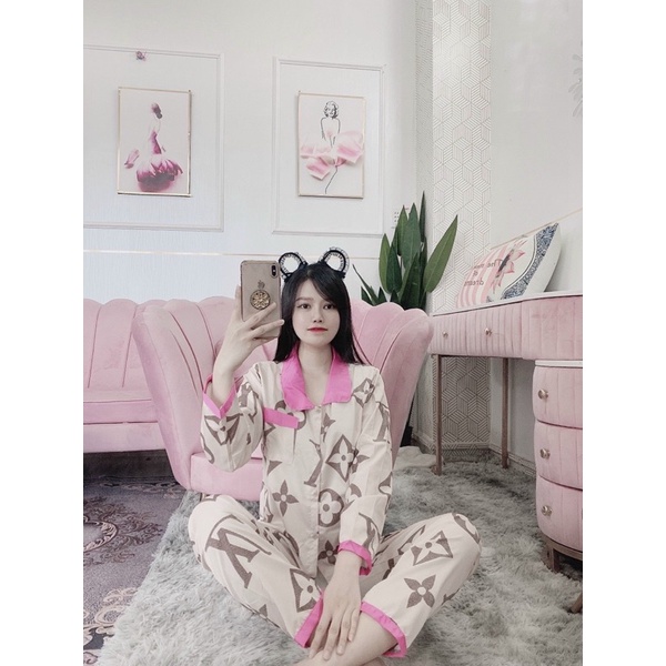 Set Bộ Ngủ Cổ Sen Tay Dài Quần Dài Kate Lụa 40-65kg | BigBuy360 - bigbuy360.vn