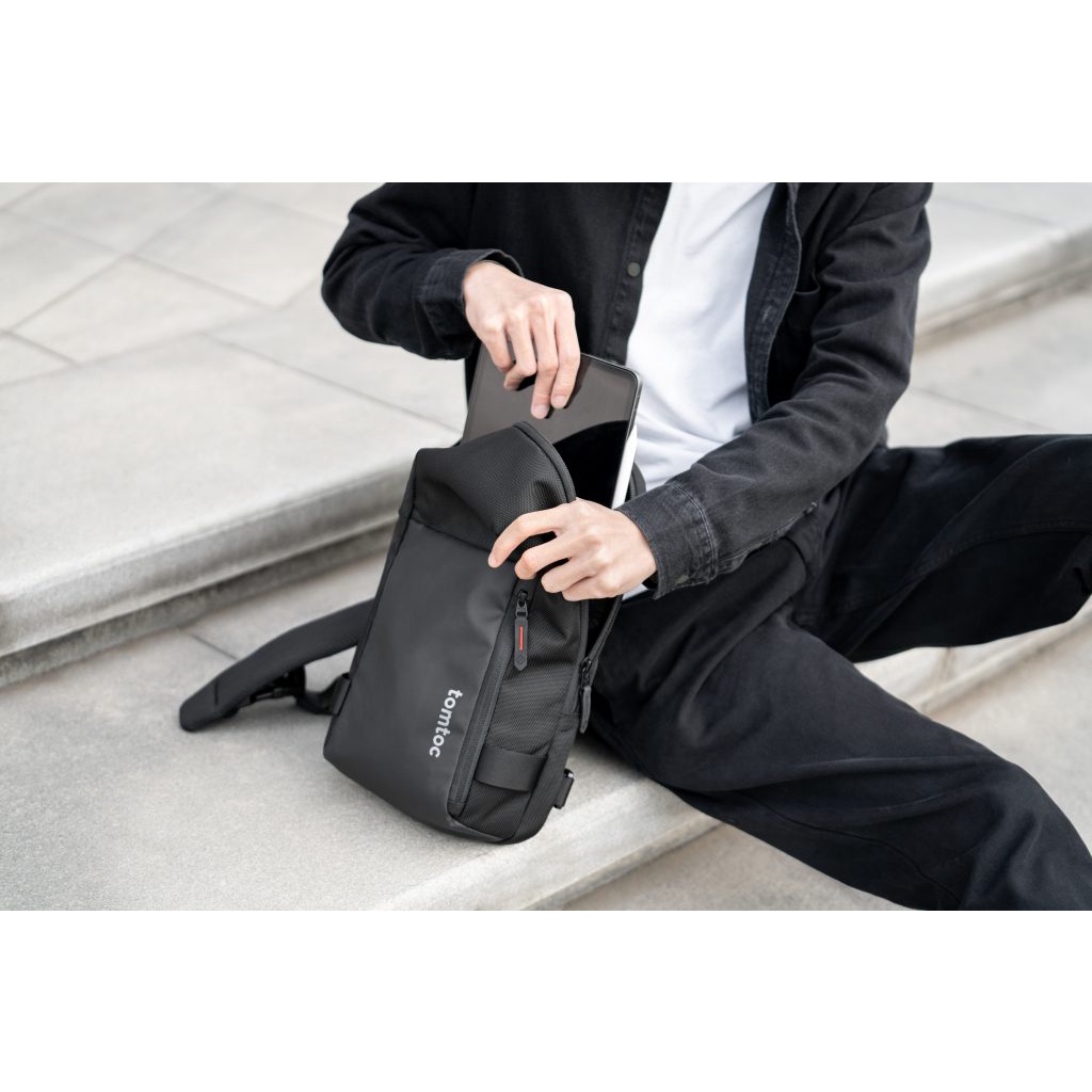 Túi đeo đa năng Tomtoc CroxBody EDC Sling Bag | 11inch - A54 Đen