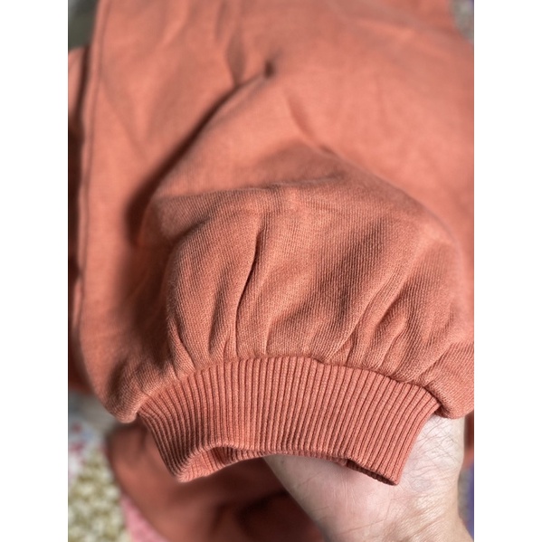 Áo sweater tay phồng 3 cái A174