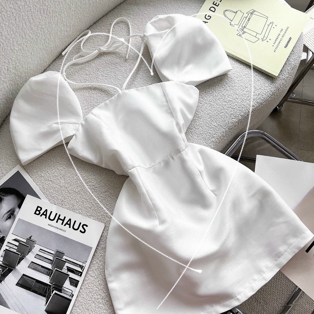 Đầm cổ vuông tay bồng hở lưng dáng xòe nhẹ xinh xắn - Clara Dress