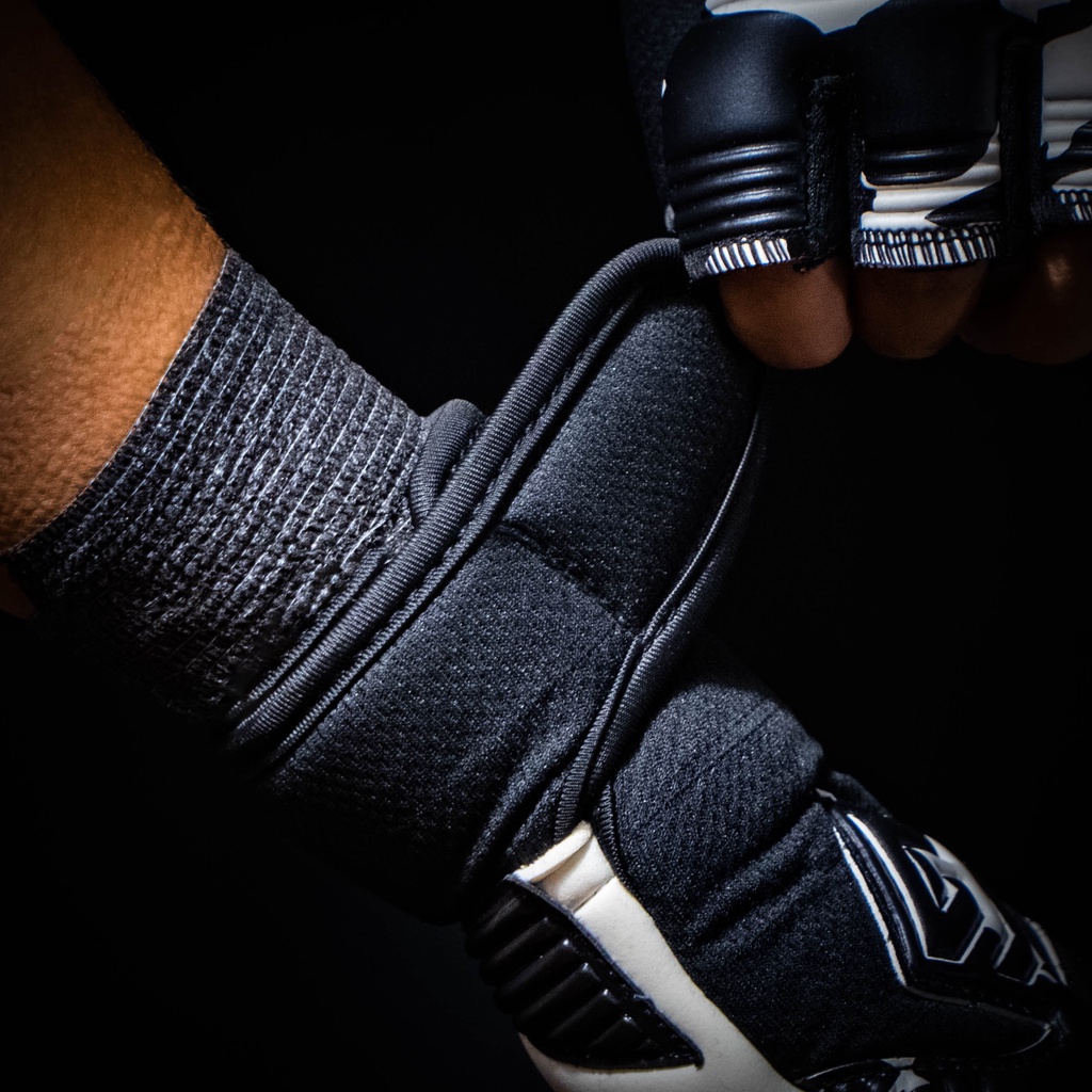 Găng Tay Thủ Môn Futsal GKVN