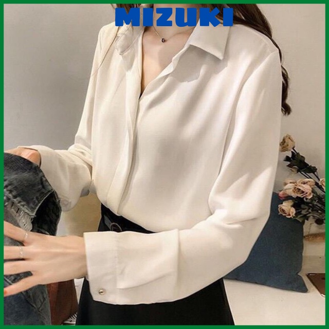 Áo sơ mi nữ Hàn Quốc cổ bẻ GIẤU NÚT form rộng dài tay vải Lụa mềm mịn ít nhăn MRGN02