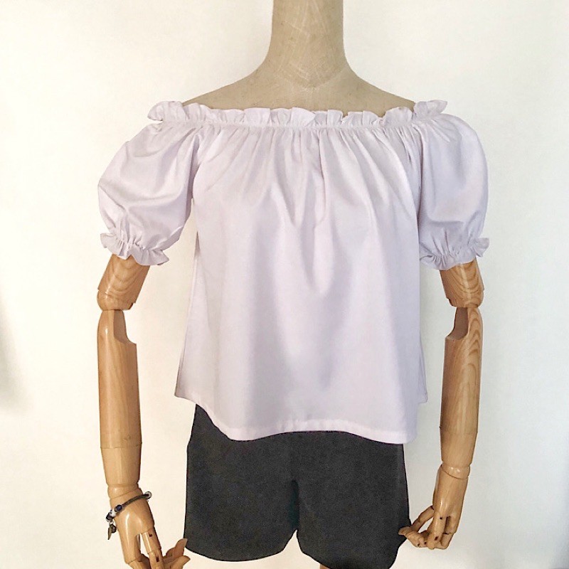 Áo croptop vai trễ siêu đáng yêu