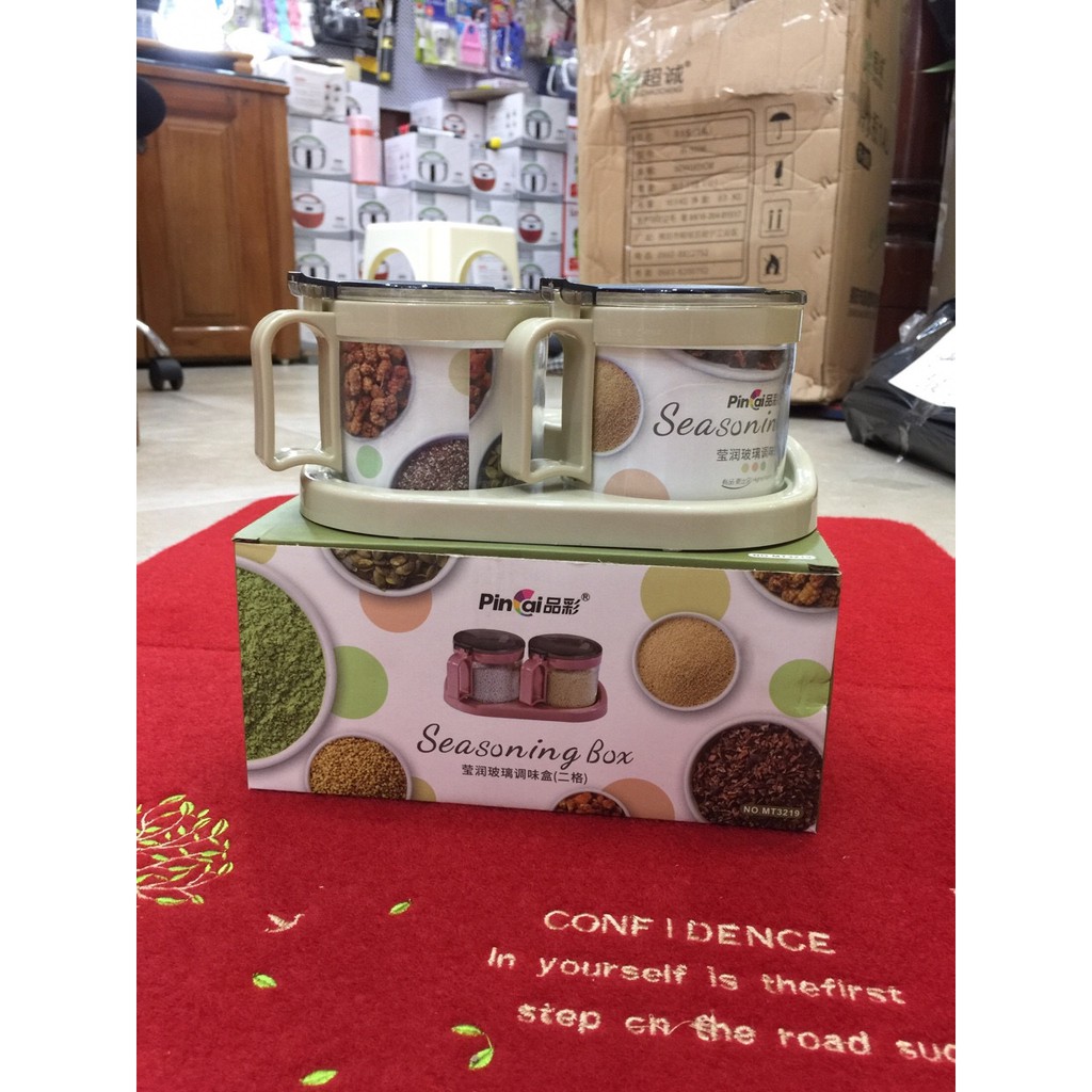 [Giá rẻ] Bộ hũ lọ đựng gia vị thuỷ tinh cao cấp 2 chiếc có khay kê đẹp dày dặn giá rẻ