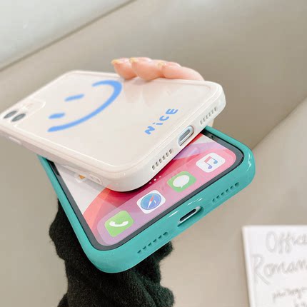 Ốp lưng tráng gương cạnh vuông, hoạ tiết hoạt hình mặt cười, NICE dễ thương giành cho iphone 13