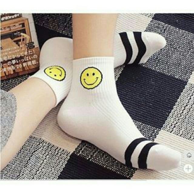 Set 5 đôi tất vớ Cotton họa tiết mặt cười xinh xắn cho bé trai gái 2022