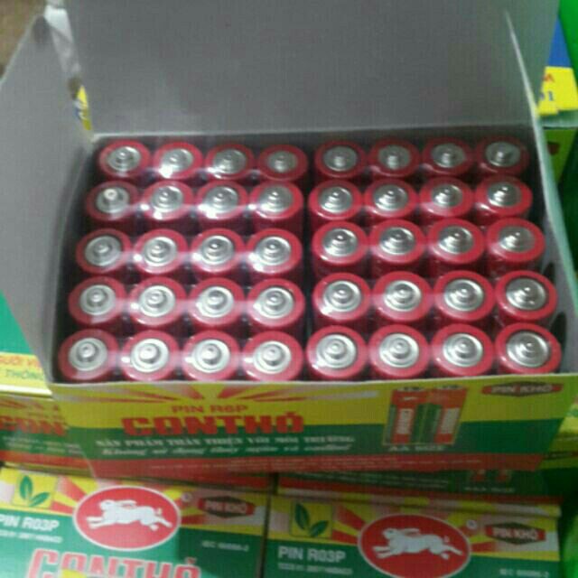 Vỉ 4 quả pin con thỏ