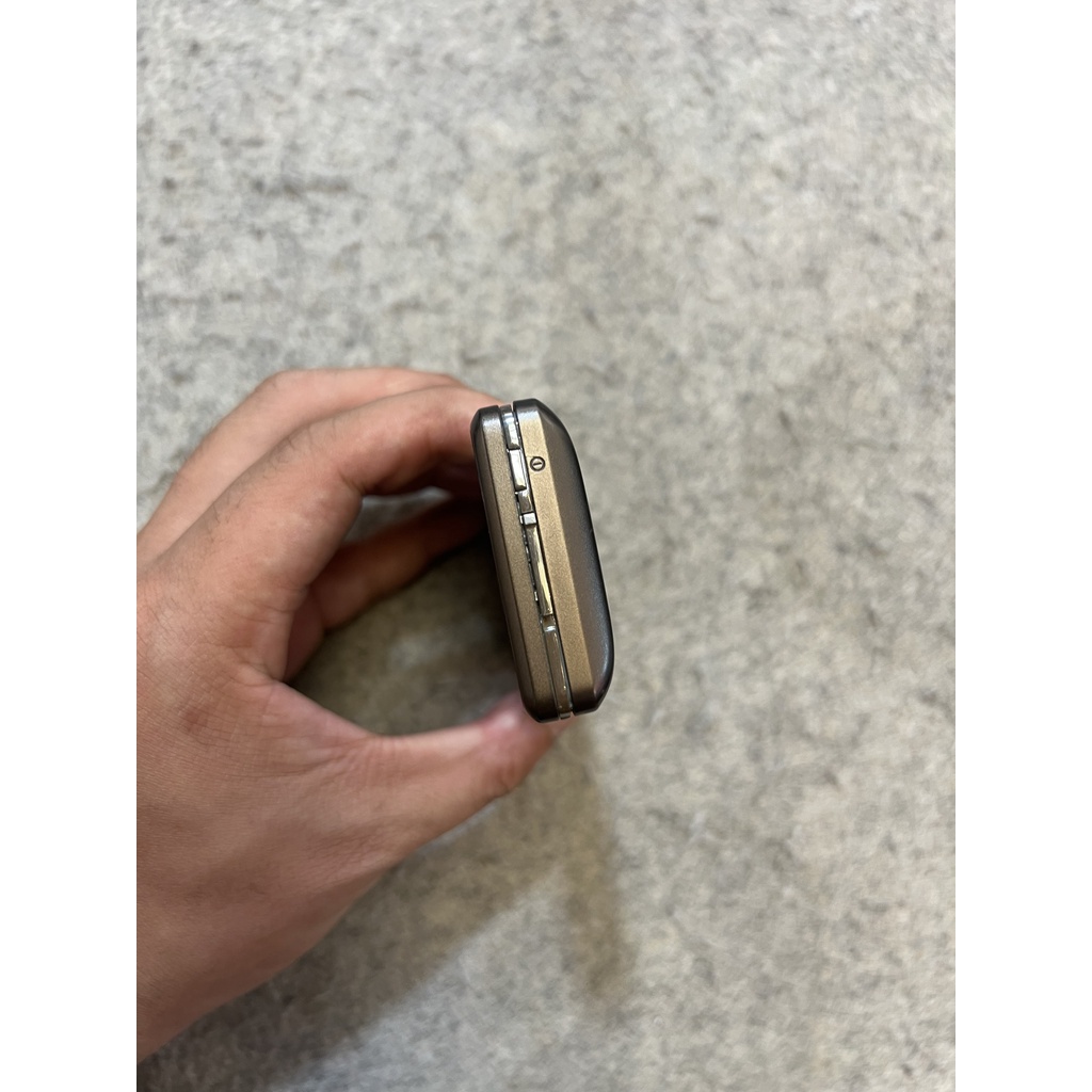 Điện thoại Sony ericsson K770i chính hãng