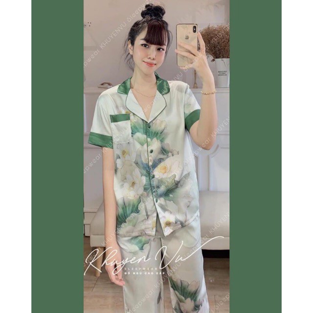 Bộ pijamma cộc tay hoa sen trắng lụa satin cao cấp quảng châu | BigBuy360 - bigbuy360.vn