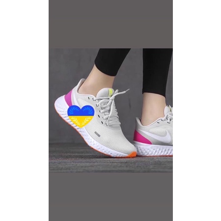 Giày chạy bộ Nike Revolution 5 chính hãng BQ3207 103