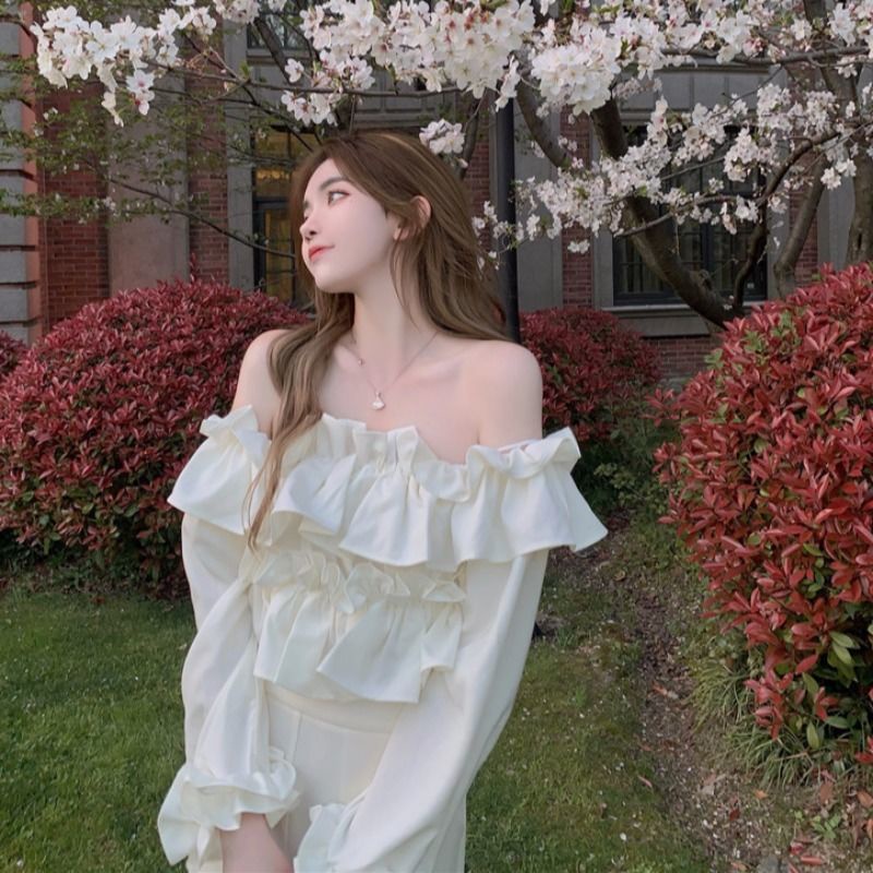 Áo kiểu COZOKC trễ vai tay dài phối bèo thời trang dành cho nữ