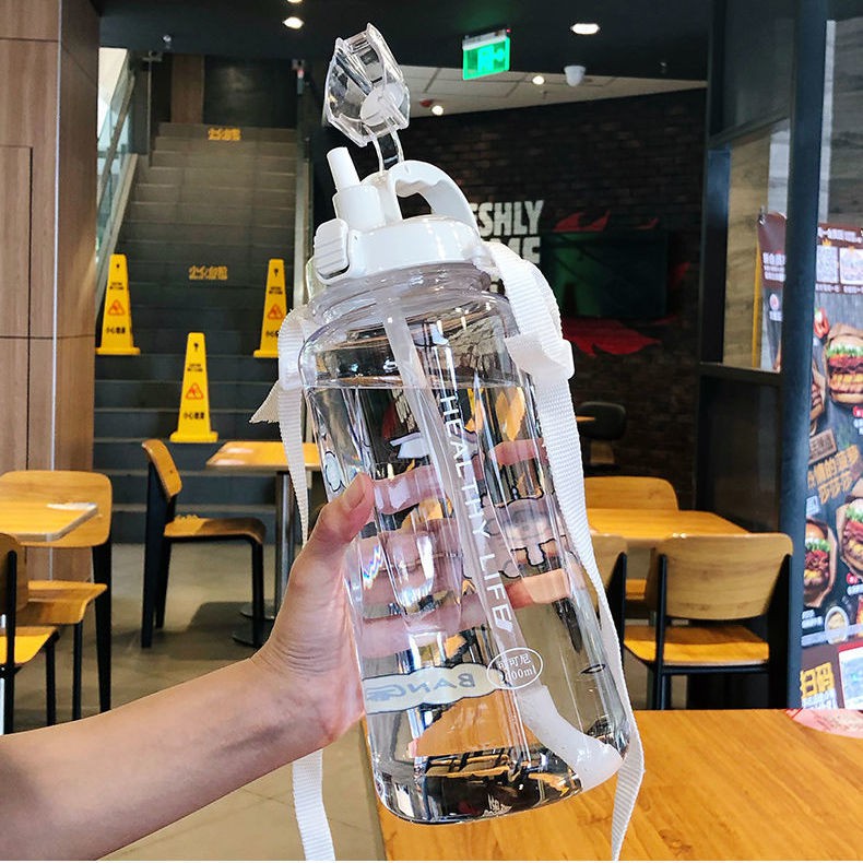 Bình nước dung tích 2L phong cách thể thao