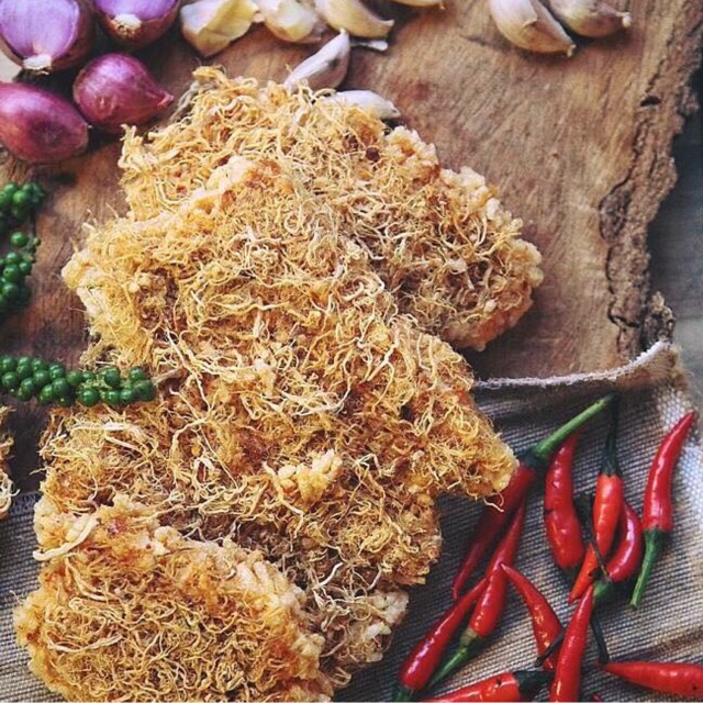 Cơm cháy chà bông nhà làm