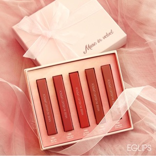 Son eglips muse in velvet lipstic